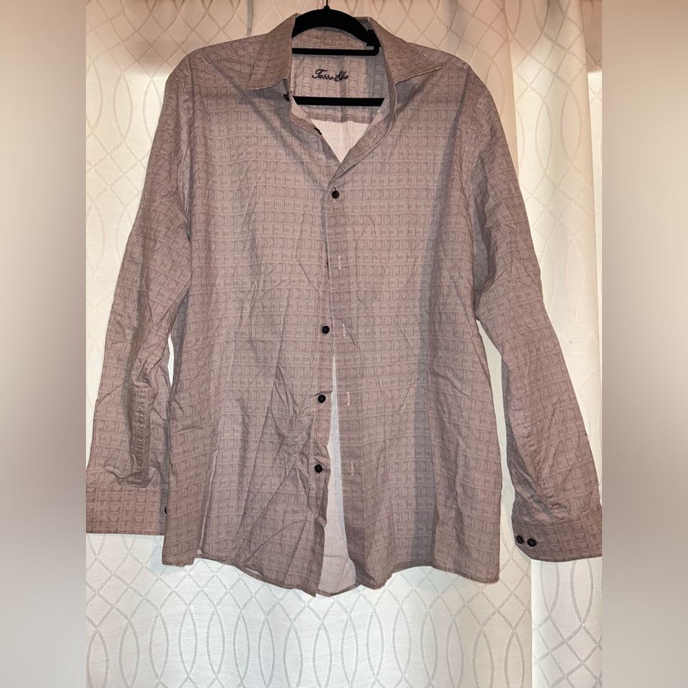 Tasso Elba Brown and White Dress Shirt with Classic Collar